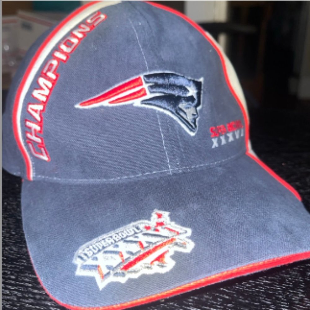 New England Patriots Super Bowl XXXVI Champions Reebok Hat